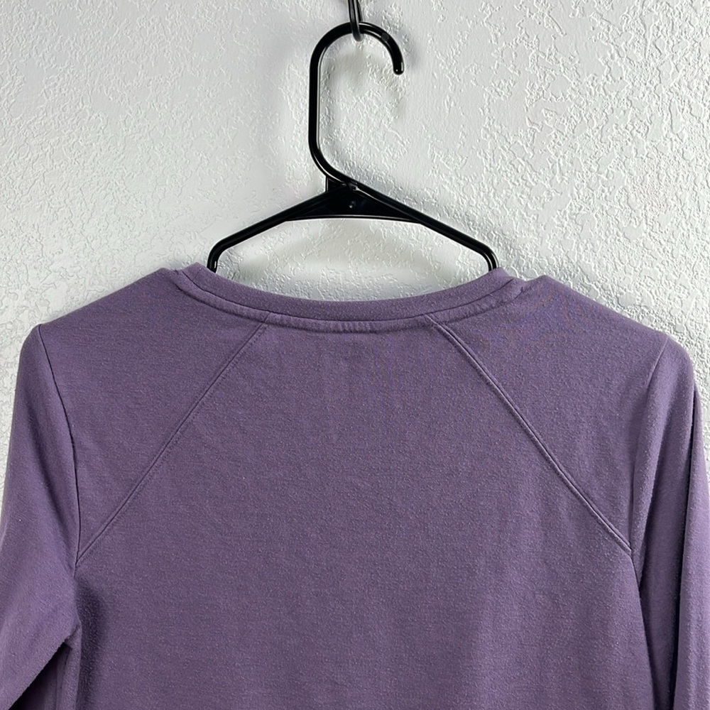 Simply‎ Vera Vera Wang Women’s Purple Peplum Blouse Casual Pullover Sz S chic - Picture 9 of 9